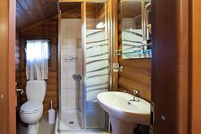 Chalet Likouresi Village