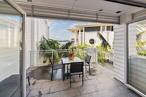 Paihia Waterfront Suites