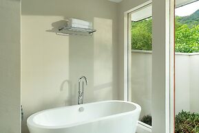 Niva Labriz Seychelles