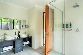 Niva Labriz Seychelles