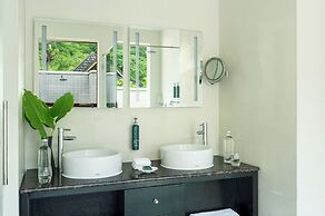 Niva Labriz Seychelles