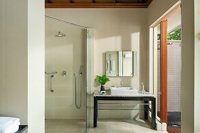 Niva Labriz Seychelles