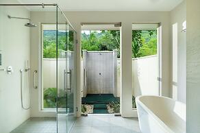 Niva Labriz Seychelles