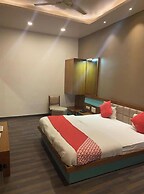 Hotel Raghupati - Ayodhya
