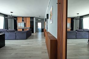 Bach Apartments 2