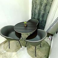Bott Apartment