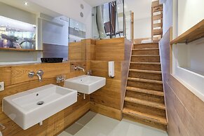 Marnix360Apartments