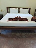 Three Bedroom Balinese Villa - a Shared Pool