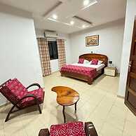 Lome Bamboo Lodge
