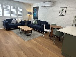 Central Cullen Apartments