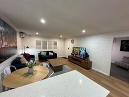 Central Cullen Apartments