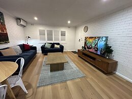 Central Cullen Apartments