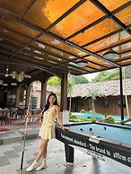 An Riverside Ecolodge