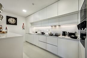 Del Mar Apartment - BT