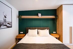 Moon Montana Busteni