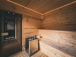 Moon Montana Busteni