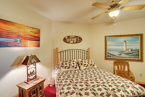 Decks & Views: Spacious Cabin Near Table Rock Lake