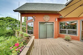 Decks & Views: Spacious Cabin Near Table Rock Lake