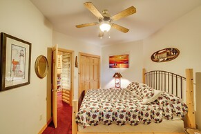Decks & Views: Spacious Cabin Near Table Rock Lake