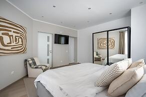 Grand 3BR Near Athenaeum Calea Victoriei