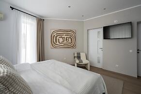 Grand 3BR Near Athenaeum Calea Victoriei