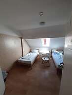 2-Rent Group Hostel Rooms&Apartments EVE168