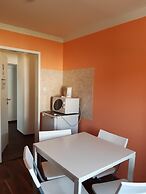 2-Rent Group Hostel Rooms&Apartments EVE168