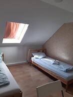 2-Rent Group Hostel Rooms&Apartments EVE168