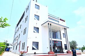 HOTEL MADHUVAN & RESORT