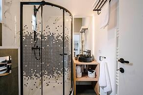 Moon Village Comarnic