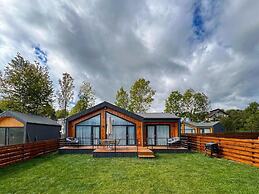 Moon Village Comarnic