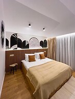 Moon Village Comarnic