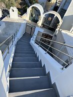 New Villa Sostis