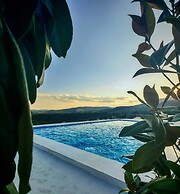 Moon Valley Comarnic