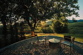 Moon Valley Comarnic