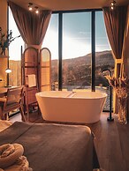 Moon Valley Comarnic