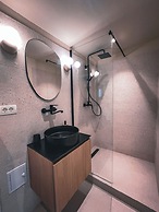 Moon Valley Comarnic