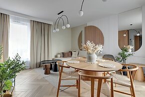 Horizon Sauna & Jacuzzi & Parking2 by GA