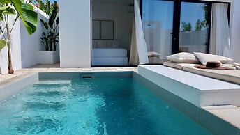 EBLI'7. HOTEL BOUTIQUE