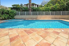 House A/C 3bd/6p - Garden & Pool / St-tropez