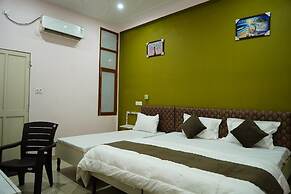 Shree Puram Guest House