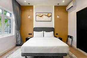 Hallydays Hotel and Resort