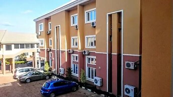 Hallydays Hotel and Resort