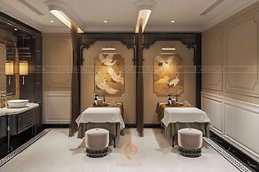 Luxury Place Hotel