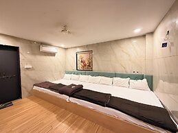 Hotel Mangal Shree