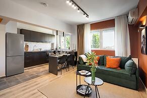 Artful & Light-Filled 2BR on Calea Victoriei - Prime Central Spot