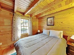 The Old World Chalet by Taylor Made Deep Creek