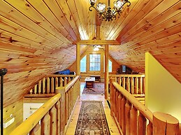 The Old World Chalet by Taylor Made Deep Creek
