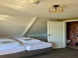 Group Accommodation for 36 Guests