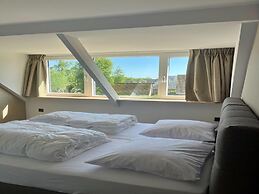 Group Accommodation for 36 Guests